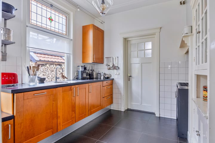 Foto 15 van Schuttersweg 46