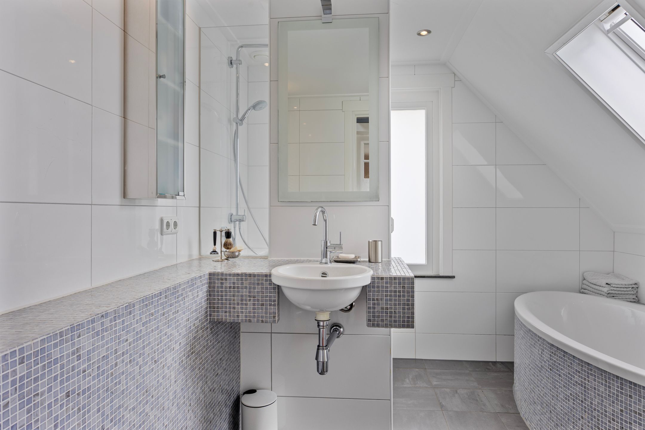 Foto 21 van Schuttersweg 46