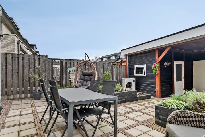 Foto 29 van Frits Koolhovenweg 19