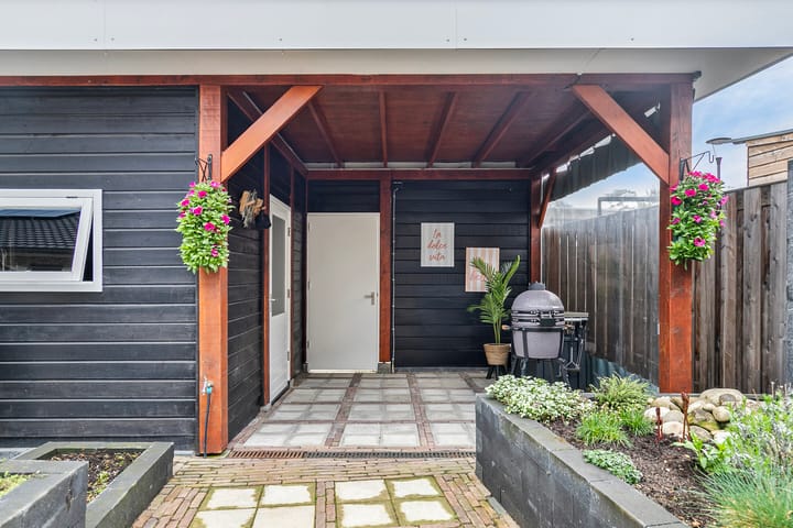 Foto 30 van Frits Koolhovenweg 19