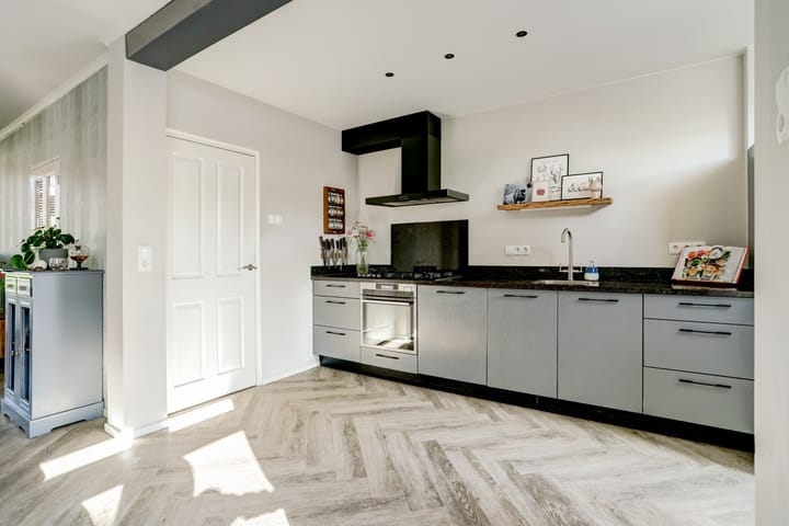 Foto 9 van Koningin Julianaweg 81