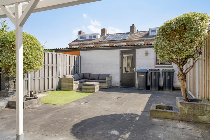 Foto 28 van Perzikstraat 6