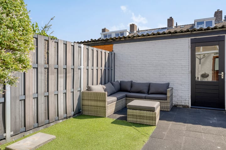 Foto 30 van Perzikstraat 6