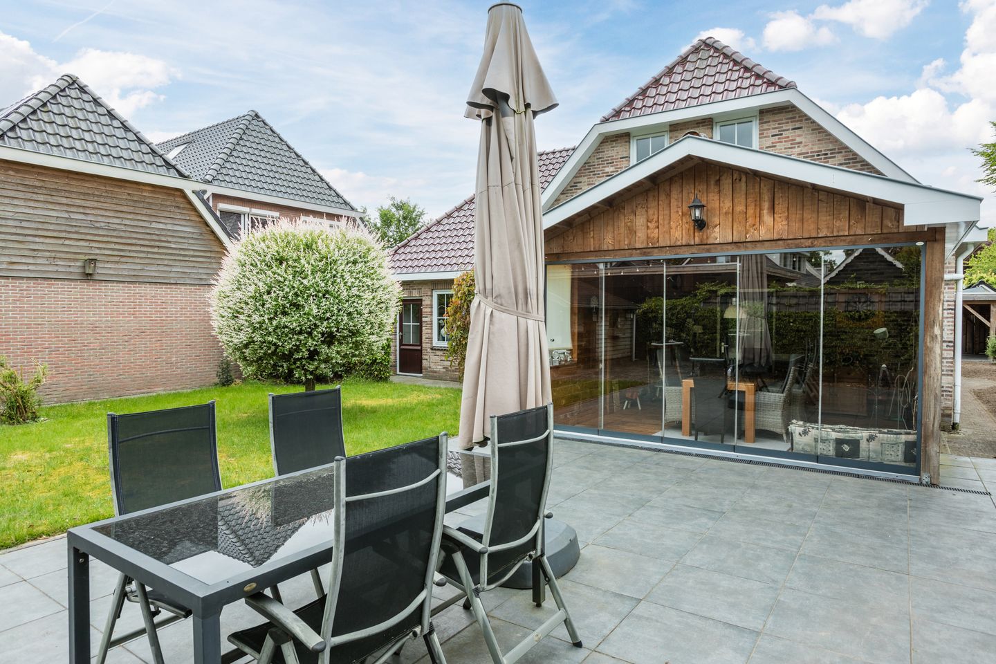 Foto 35 van Bijenkamp 10