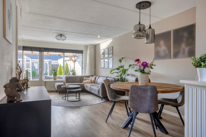 Foto 2 van Duiveland 32