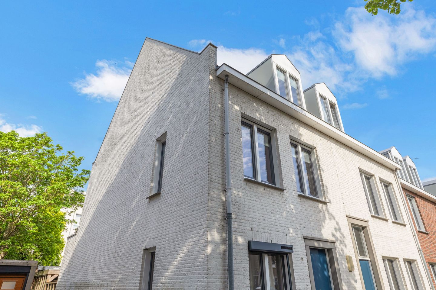 Foto 10 van Opzoomerlaan 17