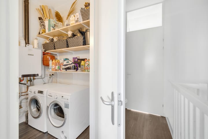 Photo 37 of Opzoomerlaan 17