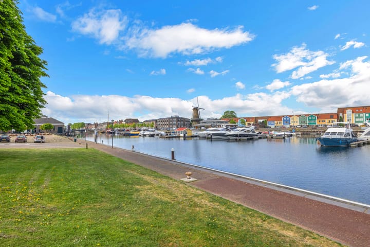 Photo 41 of Opzoomerlaan 17