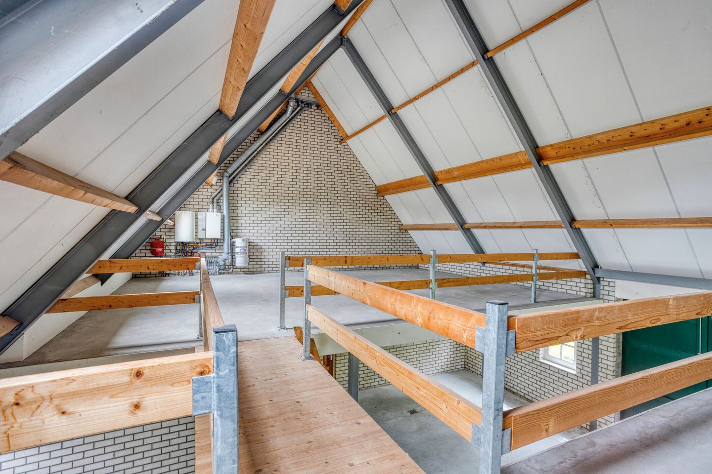 Foto 34 van Oostelbeersedijk 12