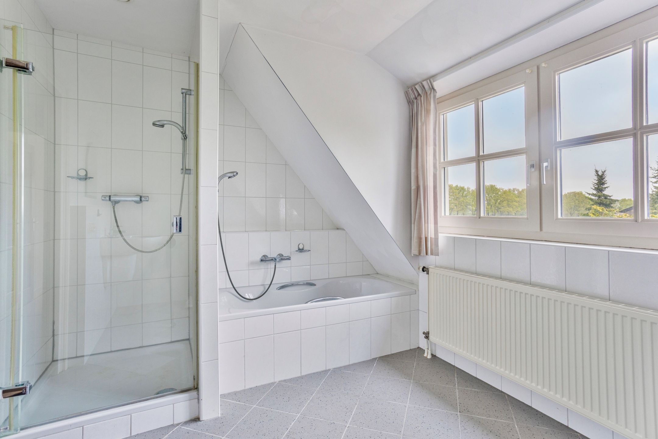 Foto 45 van Oostelbeersedijk 12