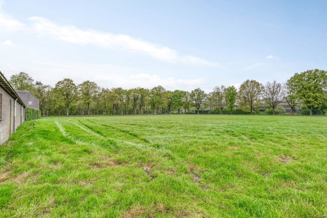 Foto 61 van Oostelbeersedijk 12