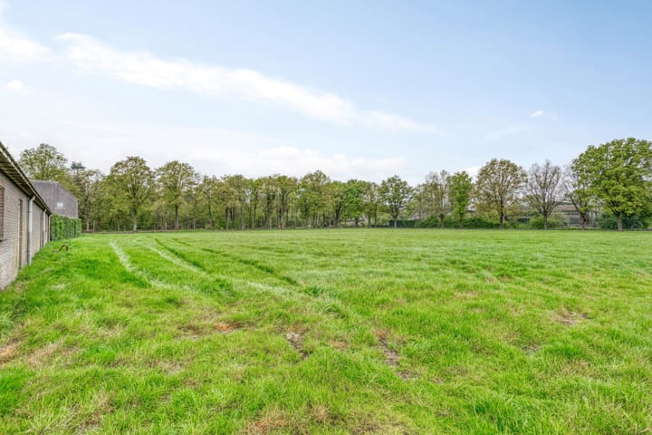 Foto 61 van Oostelbeersedijk 12