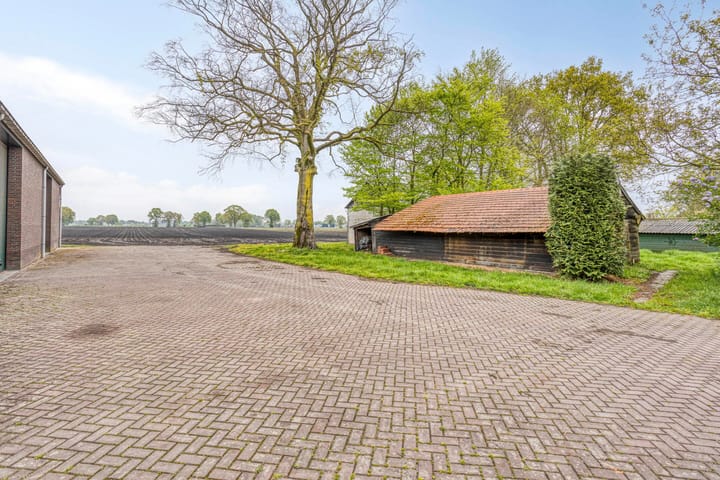 Foto 63 van Oostelbeersedijk 12