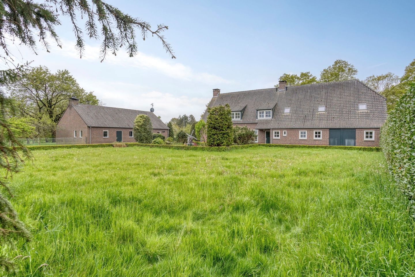 Foto 64 van Oostelbeersedijk 12