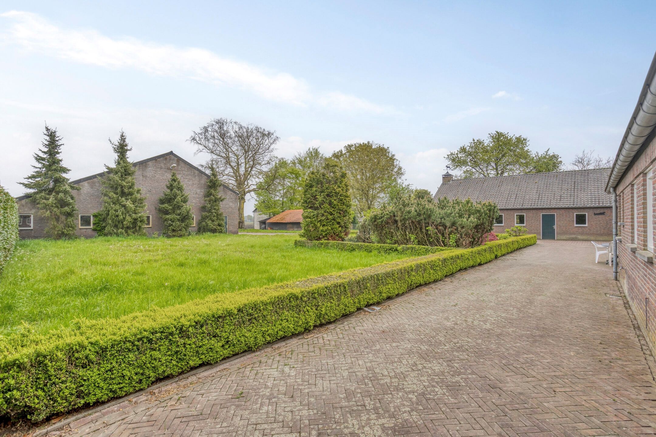 Foto 69 van Oostelbeersedijk 12