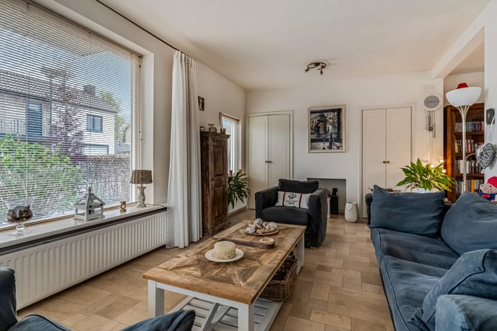 Foto 7 van Van der Duyn van Maasdamstraat 2