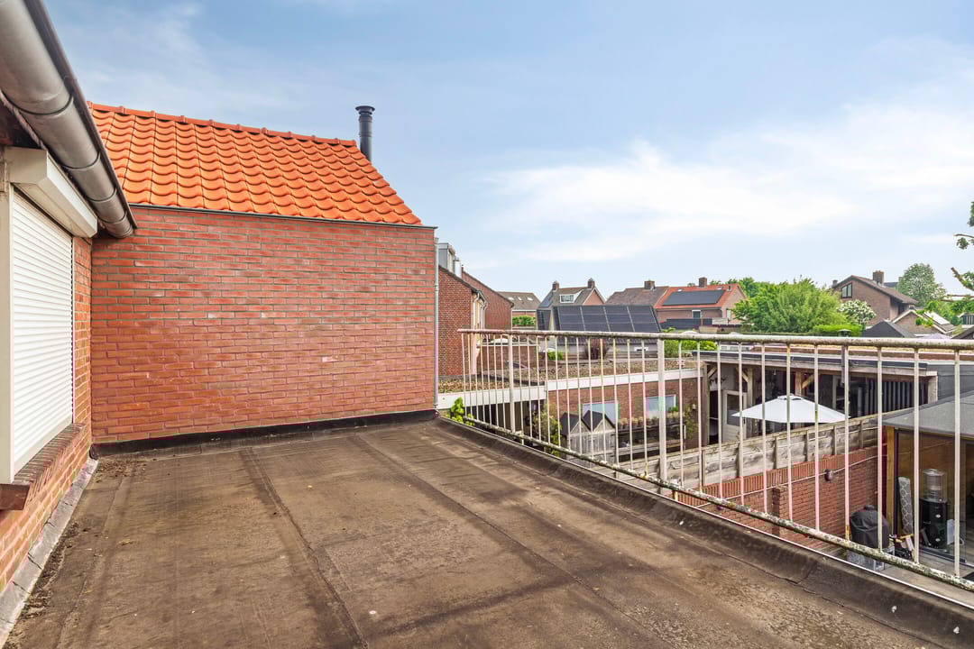 Photo 22 of Lucia Eijckenstraat 20