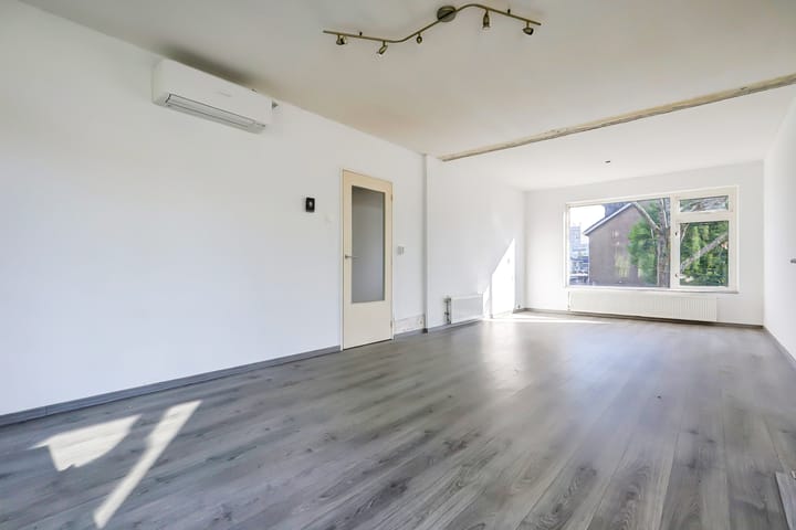 Foto 4 van Dahliastraat 4