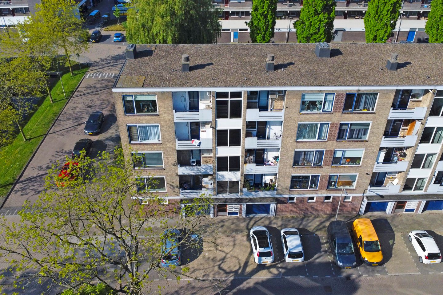 Foto 19 van Dahliastraat 4