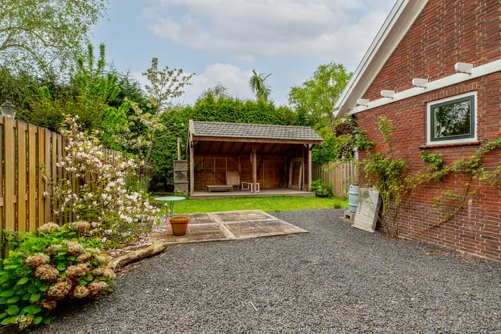 Foto 3 van De Mussetstraat 9