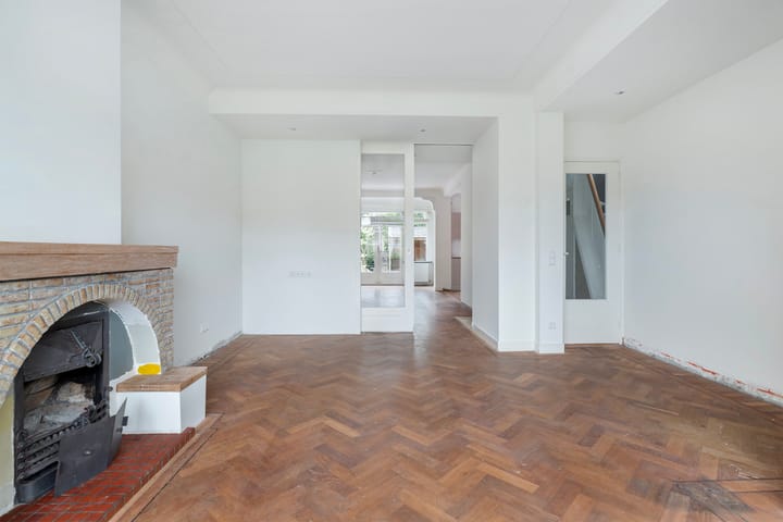 Foto 11 van De Mussetstraat 9