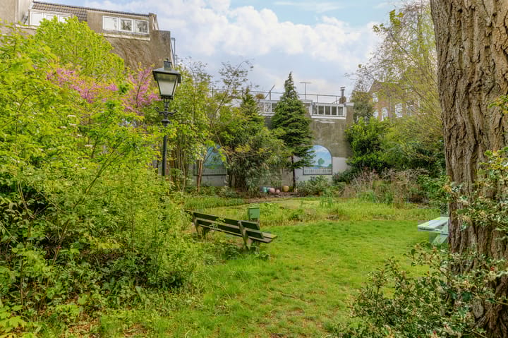 Foto 8 van Schoonderloostraat 155-B