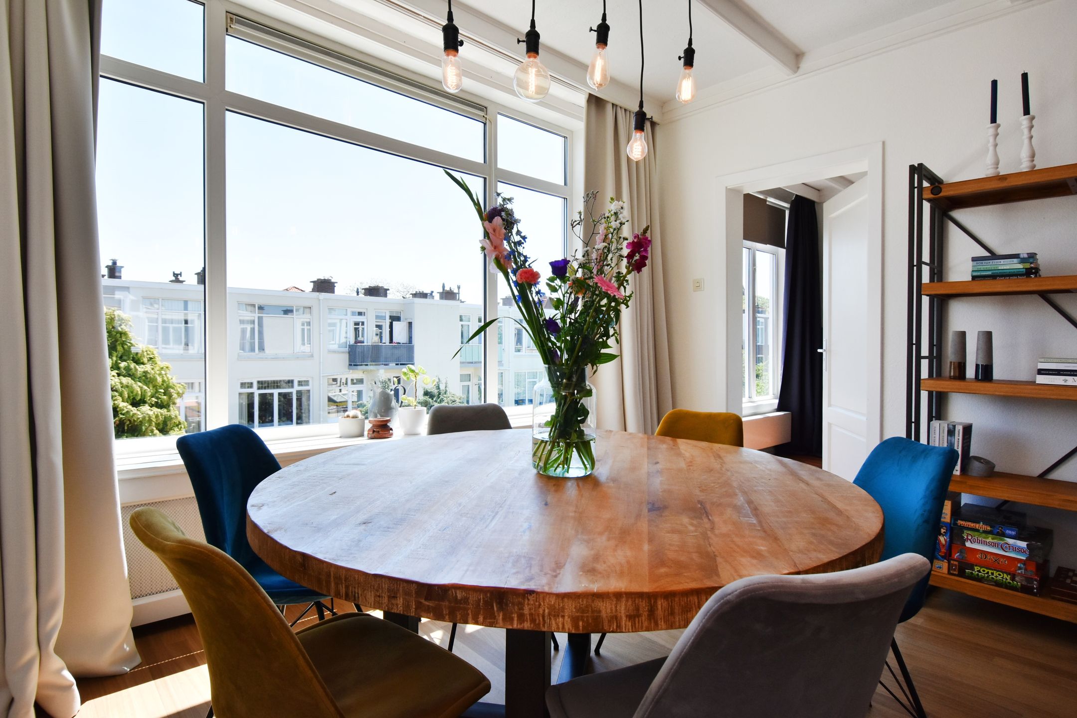 Photo 6 of Hazelaarstraat 10