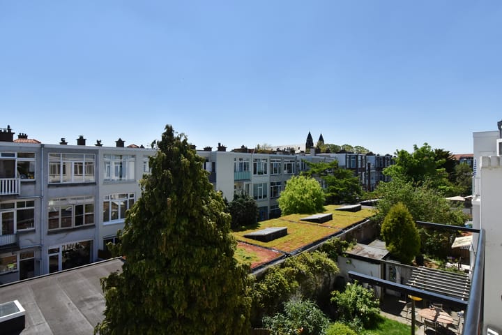 Foto 18 van Hazelaarstraat 10