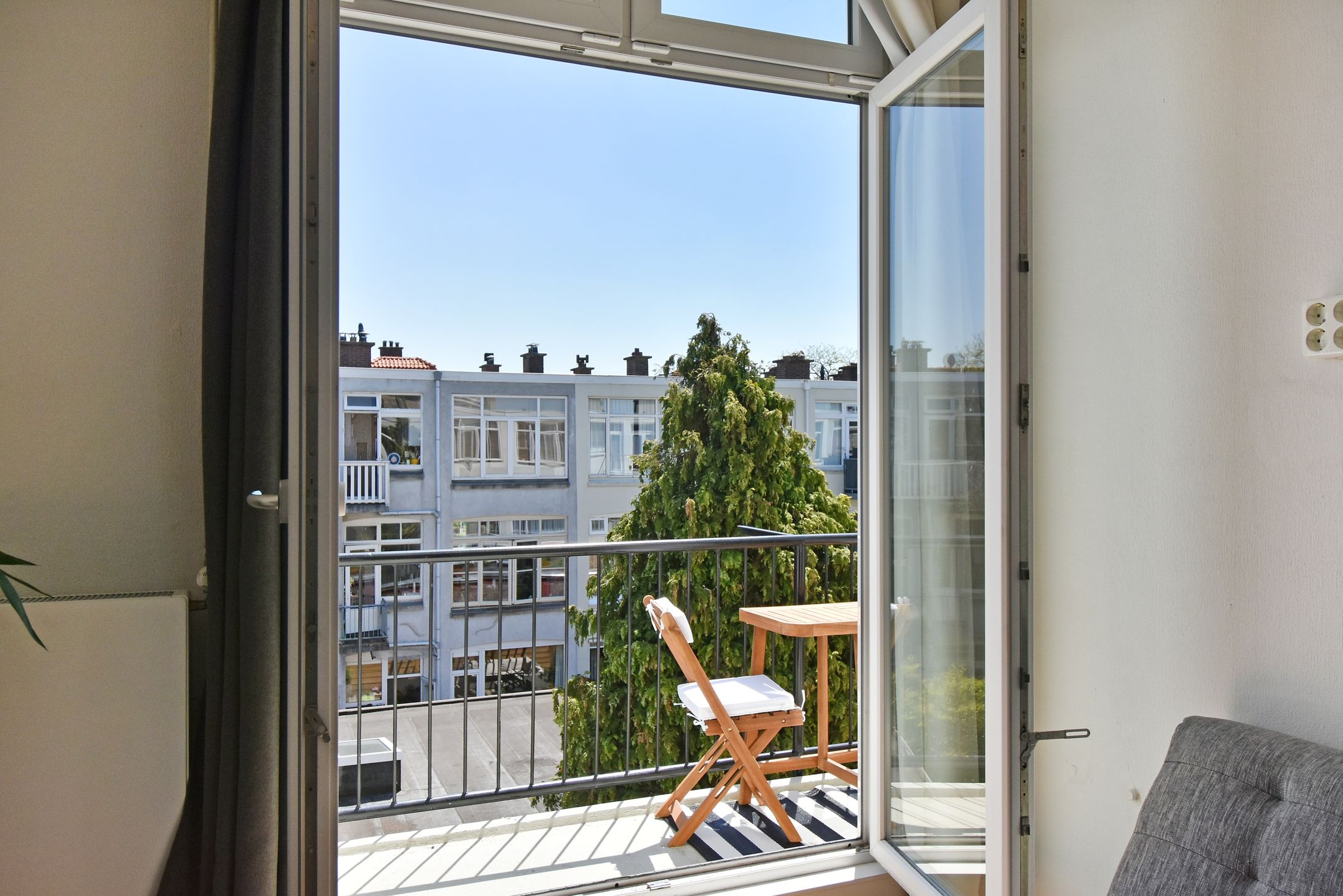 Photo 21 of Hazelaarstraat 10