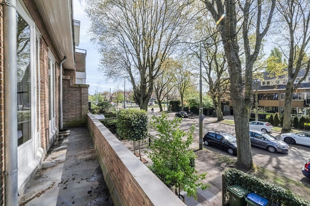 Photo 26 of Burgemeester Le Fèvre de Montignylaan 65