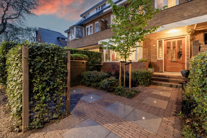 Foto 47 van Burgemeester Le Fèvre de Montignylaan 65