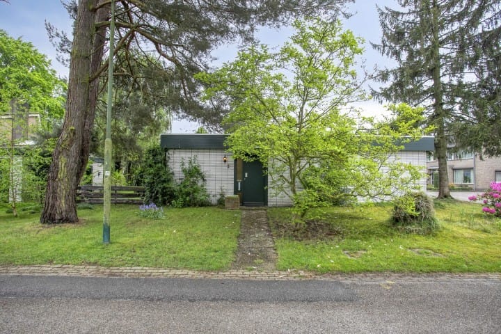 Foto 3 van Amathasstraat 2