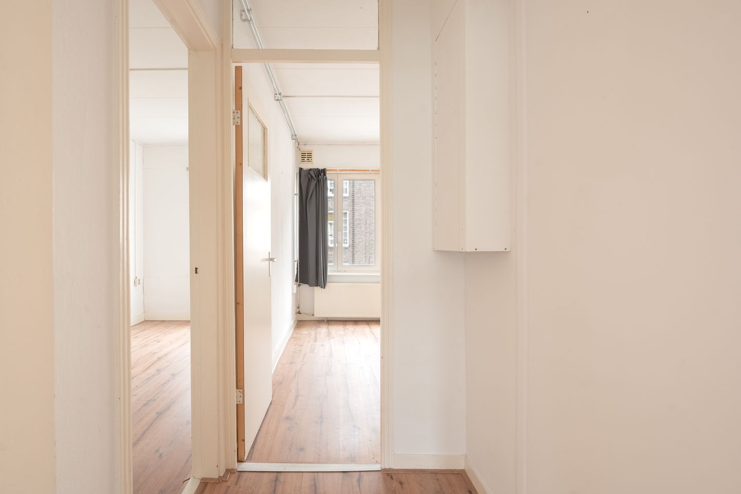 Photo 10 of Reinier Claeszenstraat 42-2