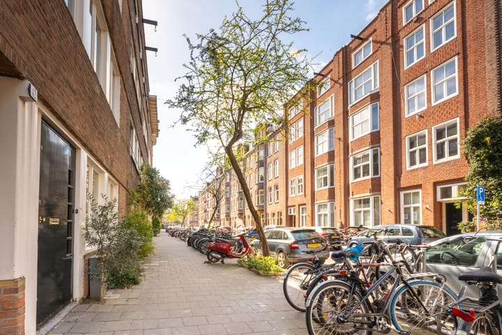 Photo 18 of Reinier Claeszenstraat 42-2