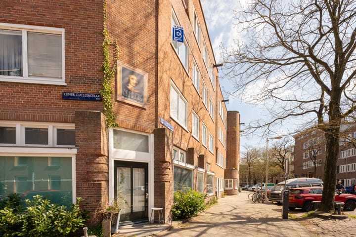 Photo 20 of Reinier Claeszenstraat 42-2