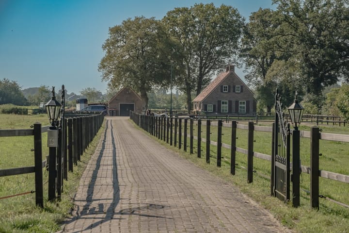 Foto 6 van Busselterweg 16