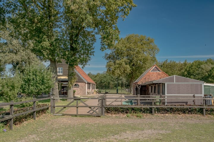 Foto 44 van Busselterweg 16