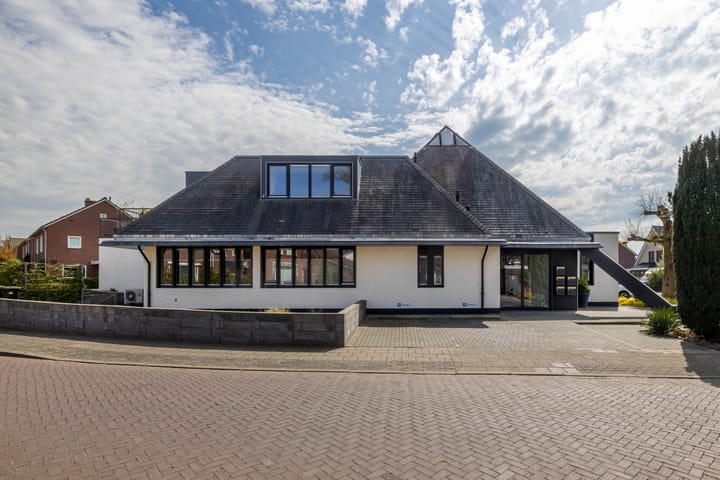 Foto 1 van Uiverstraat 2