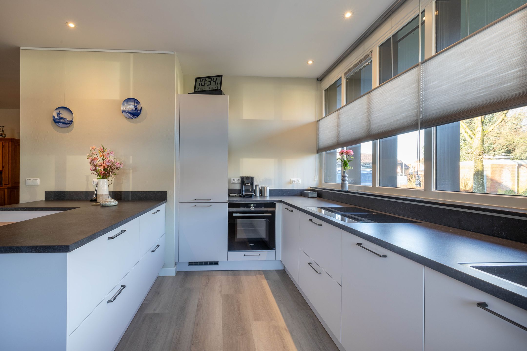 Foto 12 van Uiverstraat 2