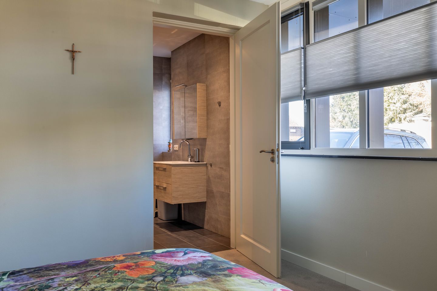 Foto 19 van Uiverstraat 2