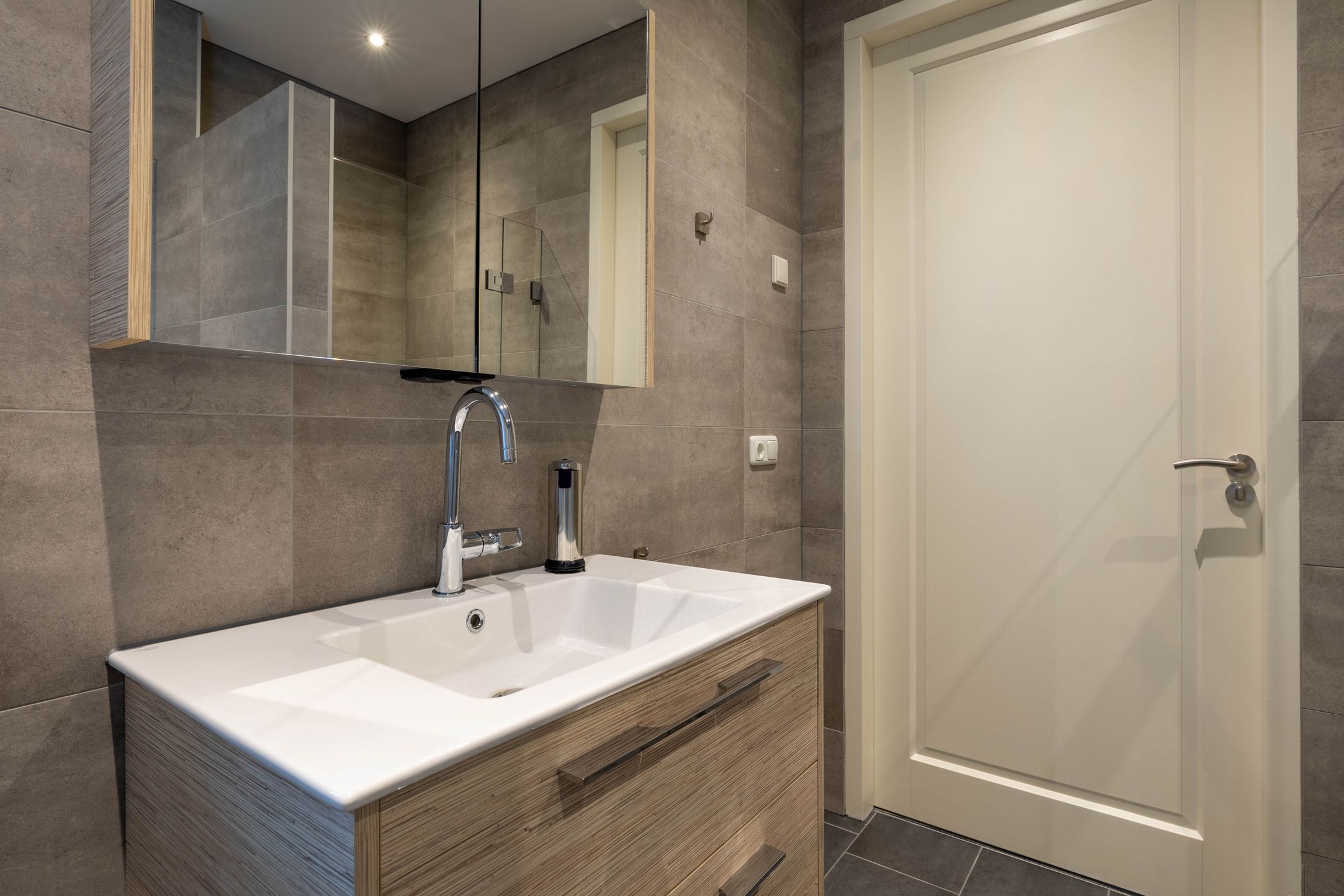 Foto 21 van Uiverstraat 2