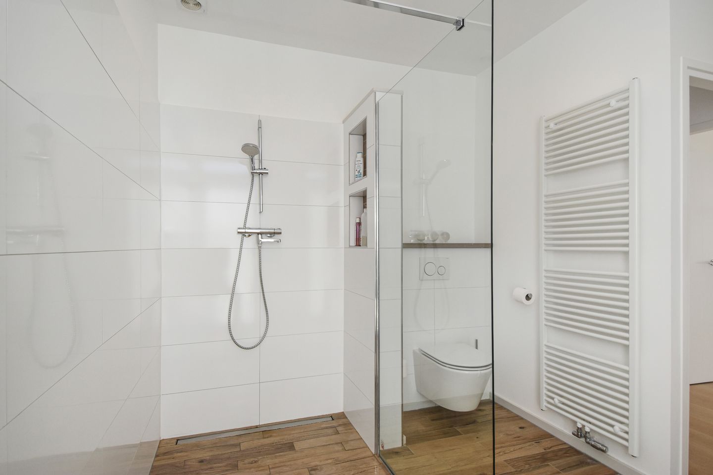 Foto 25 van Oostvoornelaan 26