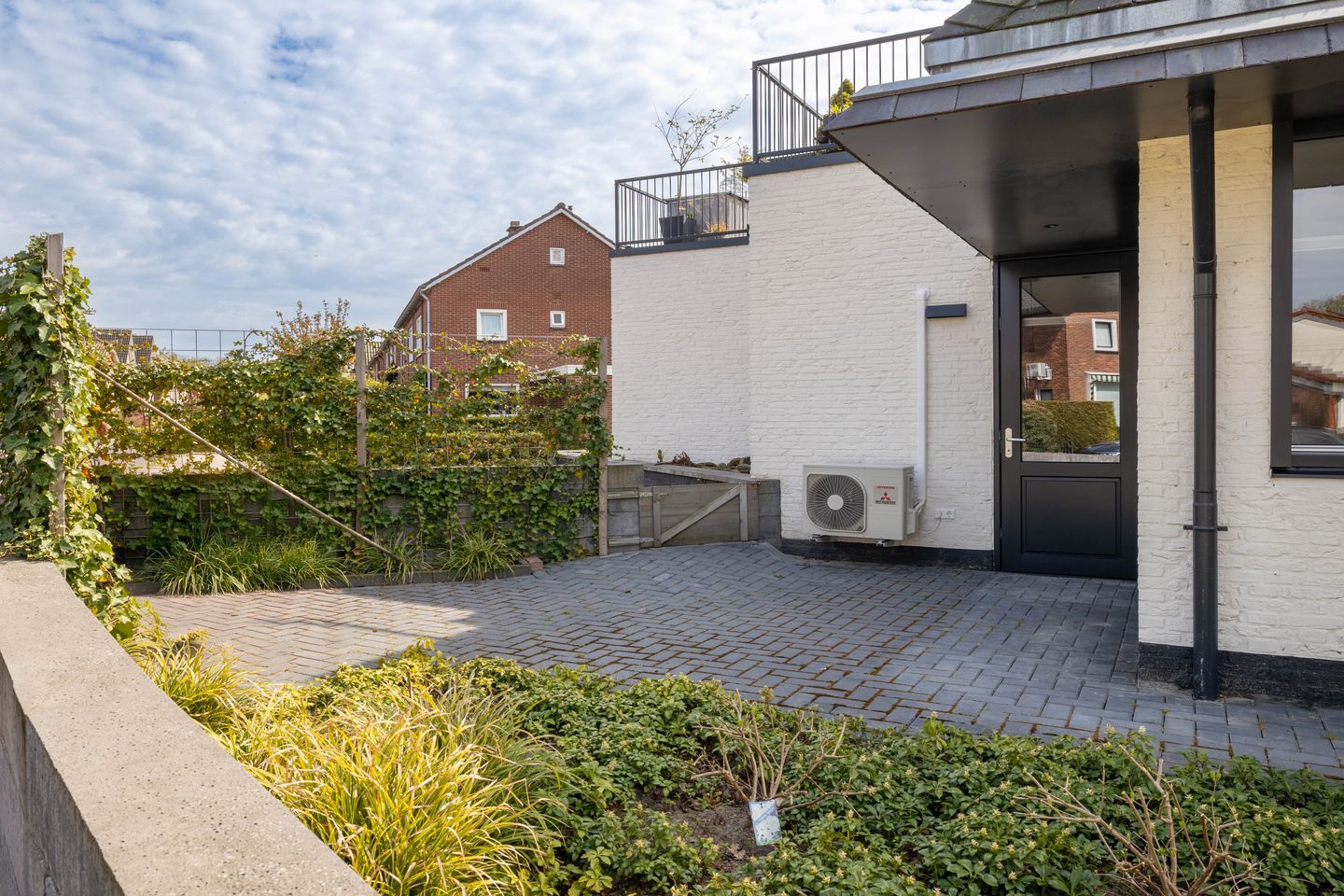 Foto 25 van Uiverstraat 2