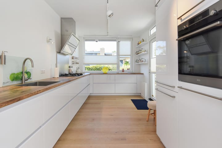 Foto 10 van Oostvoornelaan 26