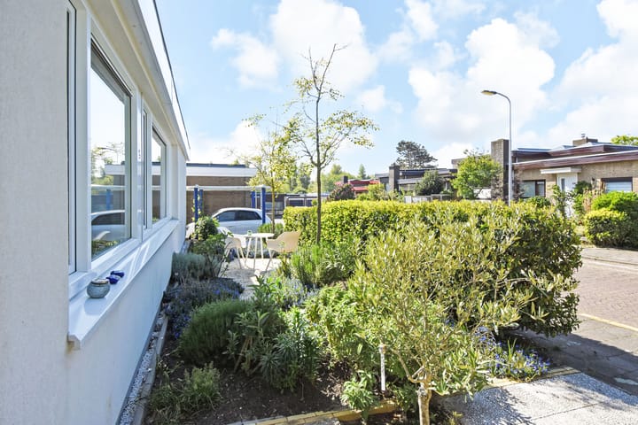 Foto 39 van Oostvoornelaan 26