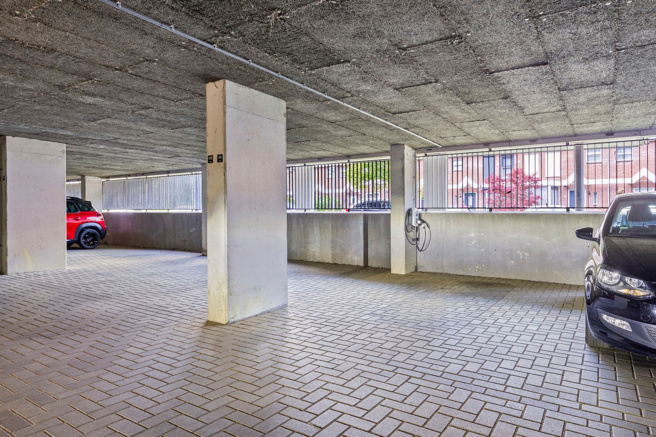 Foto 24 van Dubceksingel 98