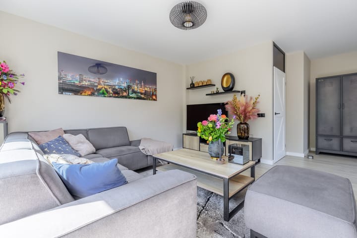 Photo 4 of Bakhuis 25