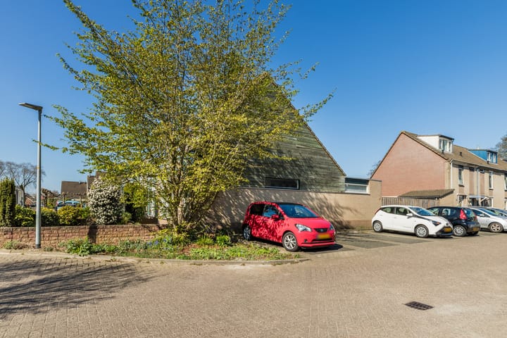 Foto 34 van Mandenmakerstraat 64