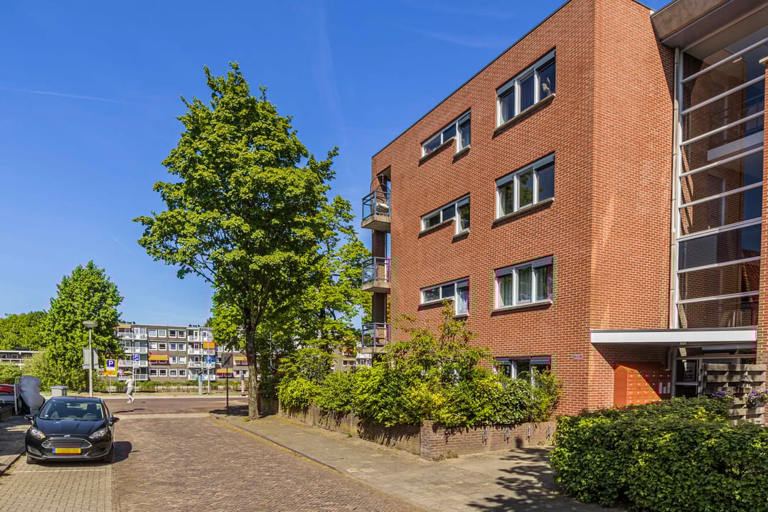 Photo 22 of Paulus Borstraat 77