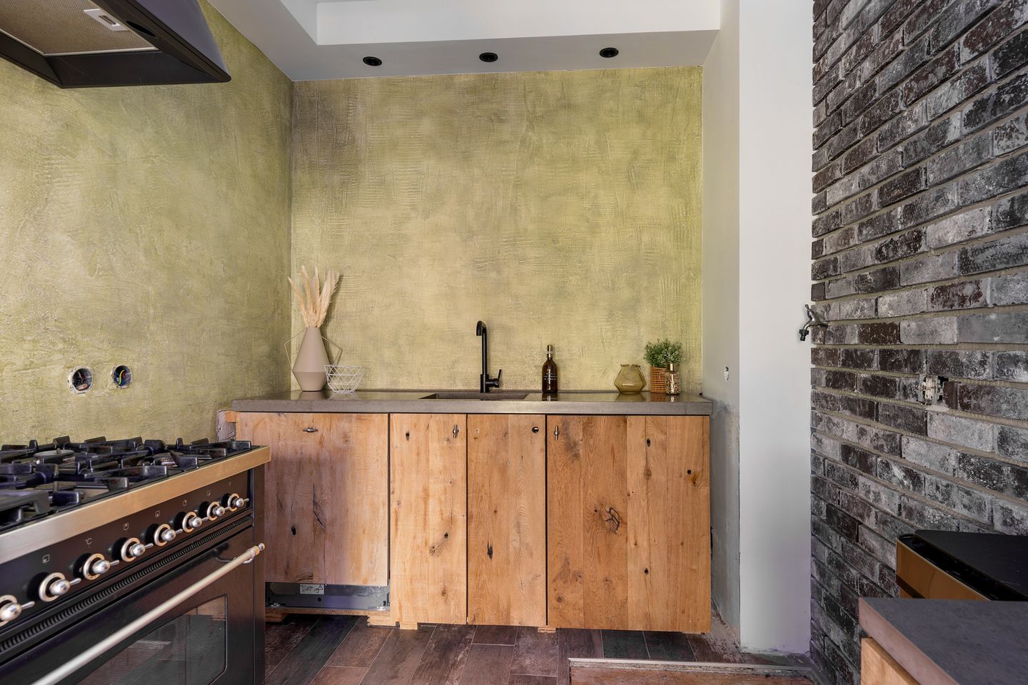 Photo 14 of Kogge 09 7